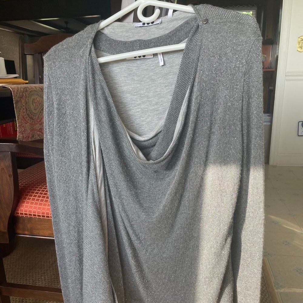 3 Dots grey scoop neck tank with matching sweater wrap size medium